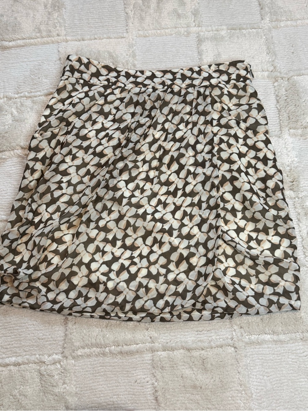 Banana Republic Brown Cream Floral Wrap Mini Skirt w Zipper & Pockets Size 4